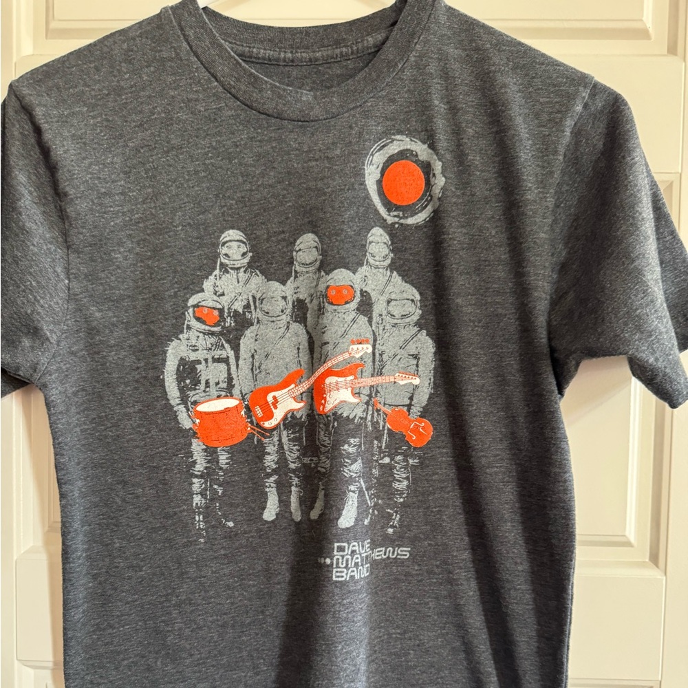 Dave Matthews Band DMB Graphic Tee Small